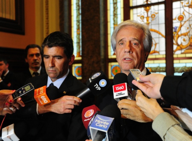 Tabaré Vázquez advierte que no puede echar a su Vice