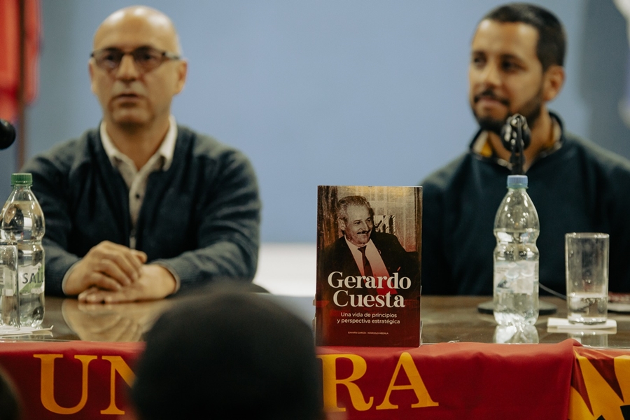 Abdala presentó libro sobre Gerardo Cuesta