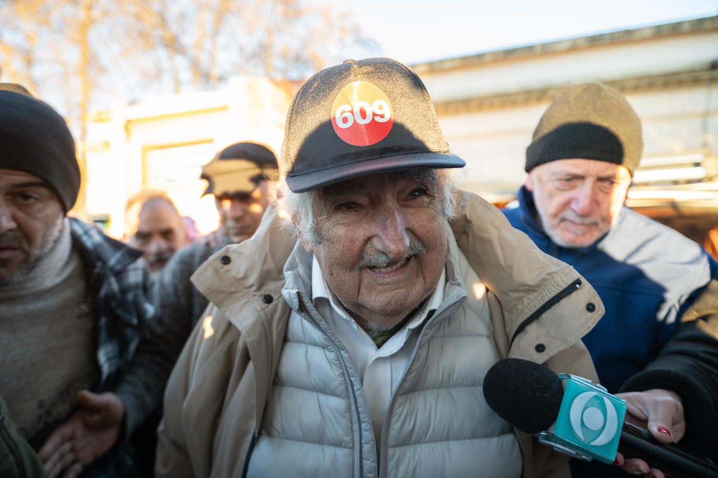 El bonito no aguenta, la mala se queda titubeando