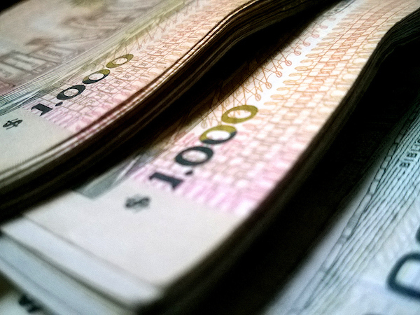 El gobierno fijó la fecha de pago del medio aguinaldo para públicos