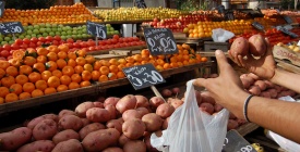Vecinos de distintos barrios pidieron en el Parlamento la rotacin de ferias cada 5 aos.  