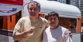 Dos trabajadores despedidos de la planta de Claldy en Young iniciaron una huelga de hambre 