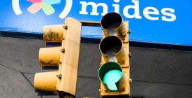 Funcionarios de los refugios del MIDES denuncian atrasos de meses en el pago de sus salarios