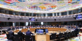 Eurogrupo debate este lunes el papel internacional del euro