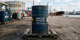 El barril de petr�leo supera los 100 d�lares