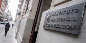 Henry volvi� a defender la compra de Mar�a Dolores y denunci� la p�rdida de productores lecheros 