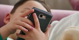 Panel de expertos de la Comisi�n Europea eval�a medidas para restringir el acceso de los menores a las redes sociales