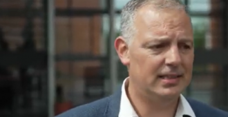 El gobierno aspira a entregar unas 70.000 becas Buti al finalizar el quinquenio