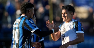 Nicol�s Vallejo jugar� en Pe�arol