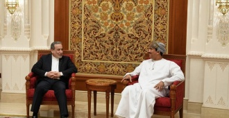 Araqchi, tras llegar a Om�n para negociar con EEUU: "Participamos de buena fe y firmes en nuestros derechos"