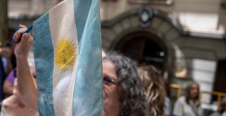 La Central de Trabajadores de Argentina resolvi� un paro total de actividades 