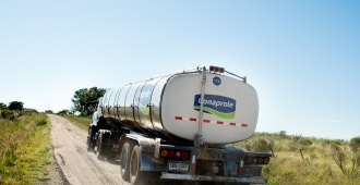 Sindicato de Conaprole se�ala que durante los pr�ximos d�as habr� desabastecimiento en el mercado local y peligran las exportaciones