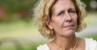 Auersperg presenta proyecto de ley para modificar la licencia maternal en casos de nacimientos prematuros