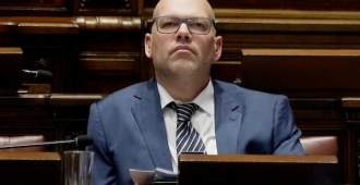 Impulsan proyecto sobre derecho al olvido oncol�gico