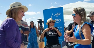 Carolina Cosse celebr� que se estimule la uni�n de las mujeres