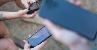Convocan a autoridades de la educaci�n por proyecto para prohibir celulares en clase