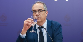 Mah�a tras amenazas por tiroteos en centros educativos: "Es sano que se tomen recaudos", pero la educaci�n "no puede parar"