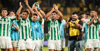 Racing es el nuevo campe�n del Torneo Apertura del F�tbol Uruguayo tras la ca�da de Pe�arol ante Wanderers por 1 a 0