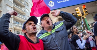 Trabajadores de organizaciones contratadas por el Mides realizar�n un paro y se movilizar�n este viernes