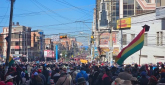 Senado boliviano derog� limitaciones al uso del Ej�rcito en medio de ola de protestas y bloqueos