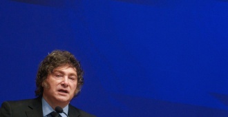 El presidente Javier Milei, sali� a respaldar al ministro de Econom�a, Luis Caputo