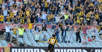 Peñarol goleó a Cerro y ya comparte la punta del campeonato Tarde aurinegra