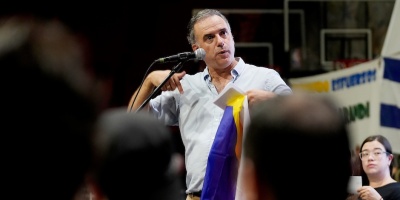 Orsi dijo que no es del todo conveniente introducir en campa�a electoral un plebiscito sobre la seguridad social