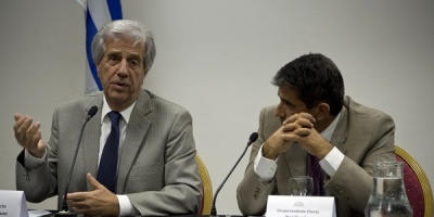 V�zquez retoma la actividad pol�tica y se re�ne con su Gabinete