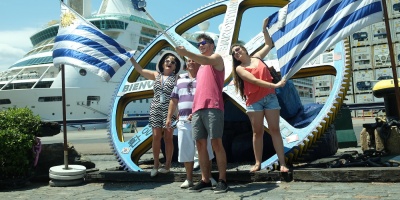 El Ministro de Turismo Tabar� Viera calific� de �excelente� la �ltima temporada de cruceros en nuestro pa�s 