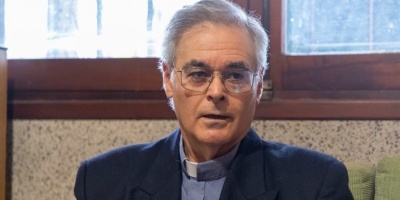 Los llamados"anti pasta" utilizan de 2 a 8 veh�culos para desplazarse y atacan -de madrugada- a personas que duermen en la calle 