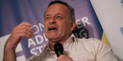 El secretario de la Presidencia dijo que �lo que determina la justicia podr� gustar o no gustar pero se acata�