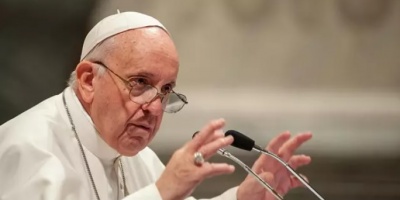 El Papa afirma que las �nicas "armas legales" son la educaci�n, la ciencia, la cultura y la comunicaci�n