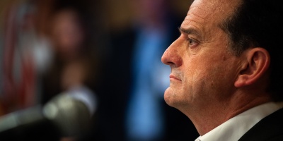 El senador Guido Man�ni R�os dijo que no todas las delegaciones que van al Parlamento piden recursos 