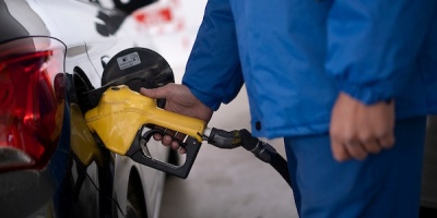 En las próximas horas se conocerá la decisión del Ejecutivo sobre el precio de los combustibles en octubre
