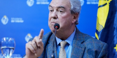 El Ministro del Interior asegur� que se mantendr� en el cargo hasta el final del mandato o hasta que el presidente lo determine