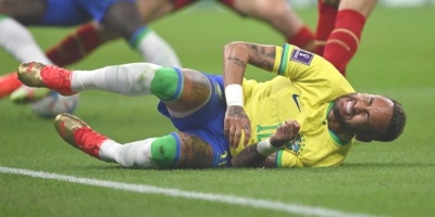 Neymar sufre una rotura del ligamento cruzado anterior y del menisco en su rodilla izquierda