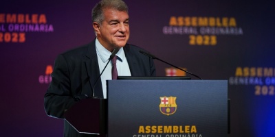 Laporta: "Salvar al Bar�a de la quiebra no se improvisa"