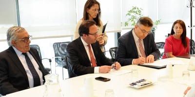 OPP y CAF firmaron acuerdo de cooperaci�n t�cnica no reembolsable para contribuir al desarrollo y modernizaci�n del puerto de Fray Bentos