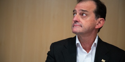 Manini, dijo que el pa�s vive una crisis pol�tica, pero no institucional