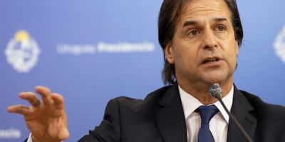 Lacalle acept� renuncias de Heber, Maciel y Lafluf