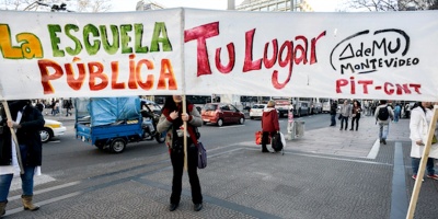 El ministro de Educaci�n Pablo Da Silveira, lament� "que el paro siempre sea la primera medida que toman los sindicatos de la ense�anza"