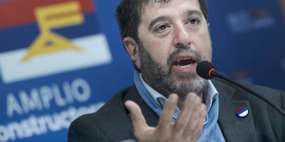 Iniciativa de movilizaci�n popular del Partido Socialista no tuvo eco en interna frentista