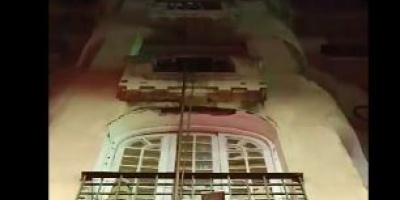 Una pensi�n ubicada en 25 de Mayo esquina Ituzang� se incendi� esta madrugada