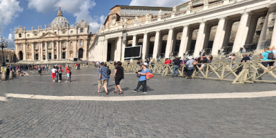 Papa se re�ne por separado con familiares de rehenes israel�es y palestinos de Gaza: "Esto es terrorismo"