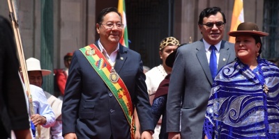 Luis Arce cancela su viaje a la toma de posesi�n de Noboa y deja a Petro como �nico jefe de Estado presente