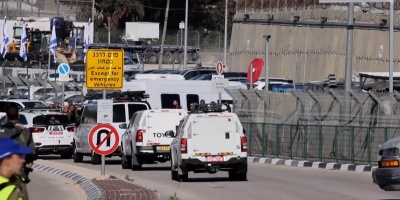 Llegan a Israel los primeros trece rehenes liberados por Hams en el marco de la tregua