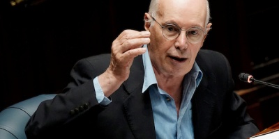 El senador frenteamplista Enrique Rubio renunciar� a su banca para dedicarse a la campa�a electoral