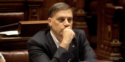El diputado del Frente Amplio, Carlos Varela, desminti al senador Sebastin da Silva y asegur que no haba ningn secreto a voces sobre Gustavo Olmos