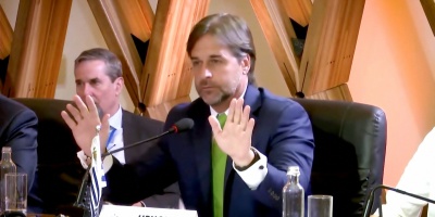 Lacalle Pou pidi� que "acepten que avanzamos primero" o "que se nos diga que no hay la m�s m�nima voluntad de avanzar a un acuerdo de libre comercio con China"