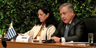 El canciller Paganini dijo en la cumbre de Ro que para Uruguay, "Abrirse al mundo es una poltica de Estado"